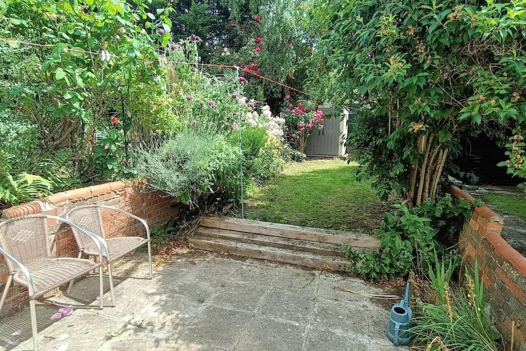 Cntrl Reading Modernized 3 Bedroom House Dış mekan fotoğraf