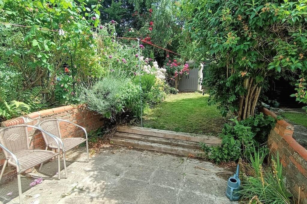 Cntrl Reading Modernized 3 Bedroom House Dış mekan fotoğraf
